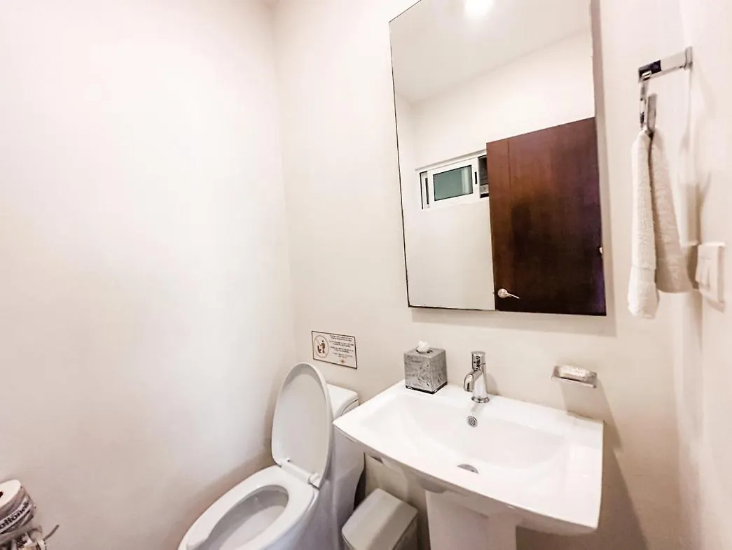 Sabbia Condos In Mamitas Beach! Playa del Carmen Apartment
