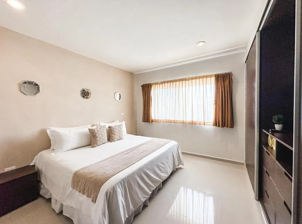 Sabbia Condos In Mamitas Beach! Playa del Carmen Apartment