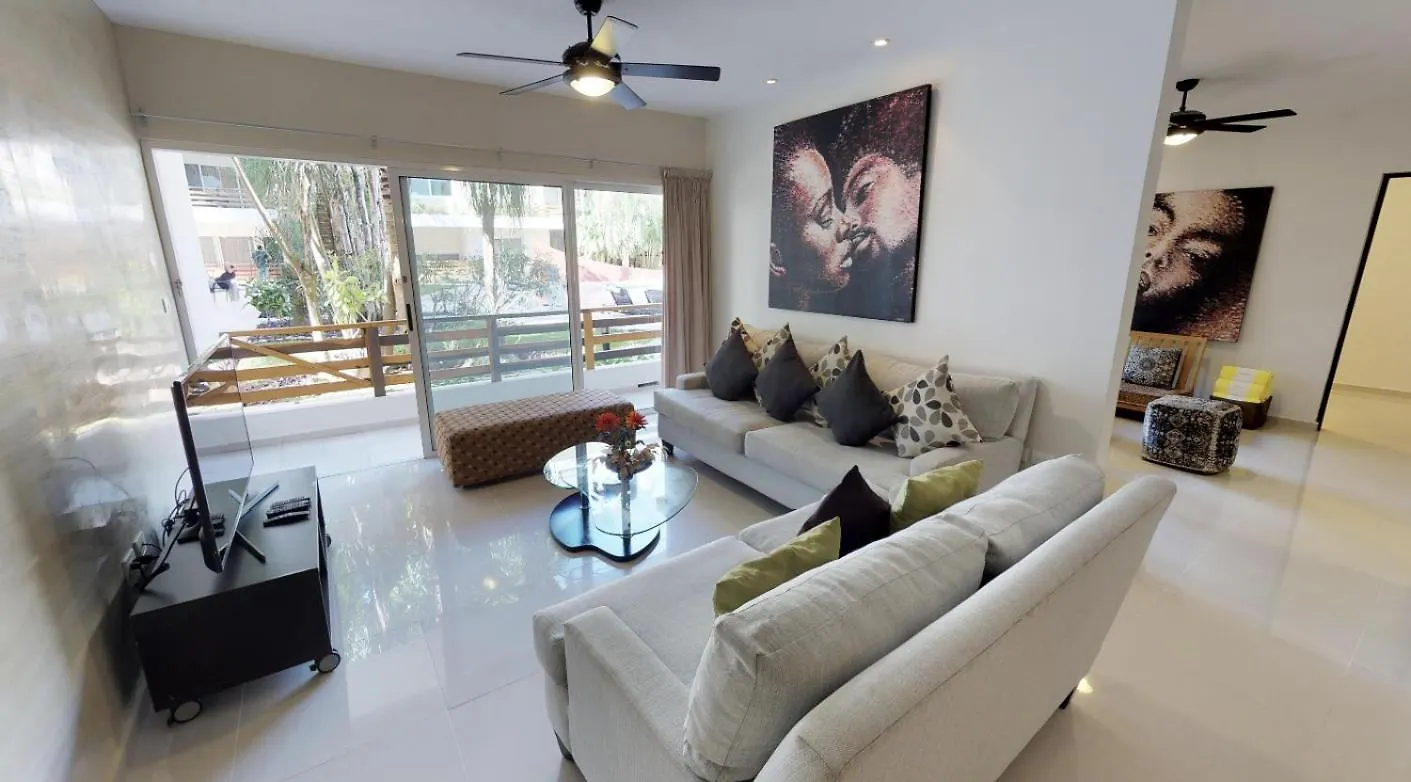 Sabbia Condos In Mamitas Beach! Playa del Carmen Apartment