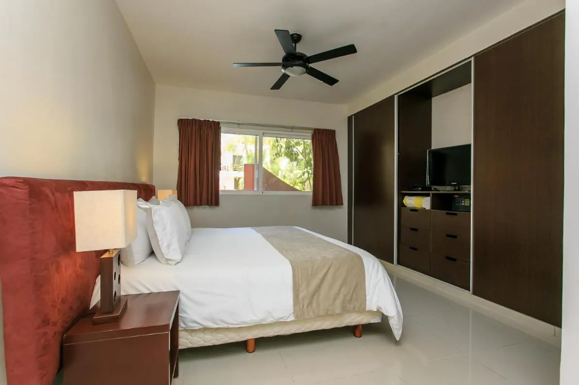 Sabbia Condos In Mamitas Beach! Playa del Carmen Apartment